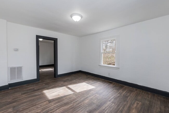 Photo - One Bedroom Home!