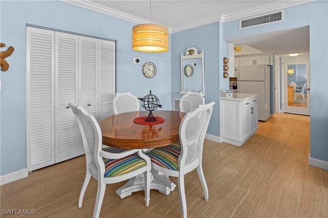 Photo - 240 Seaview Ct Unidad 413