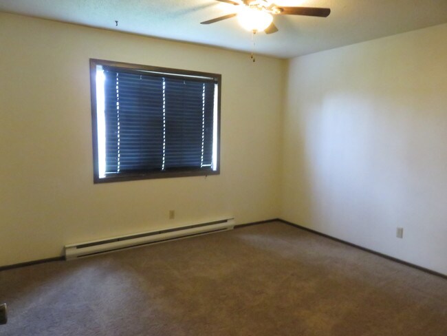 Photo - Hillsboro Manor