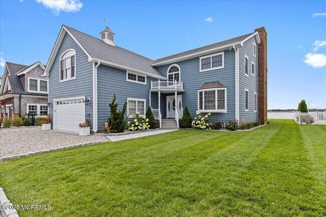 1118 Barnegat Ln