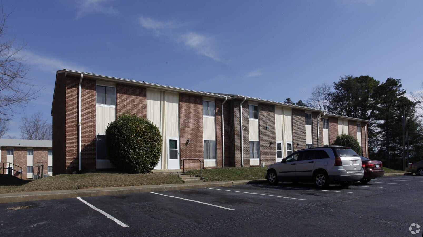 Woodridge Apartments - Woodridge Apartments