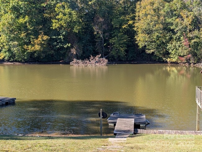 Photo - 155 Hamptons Cove Rd