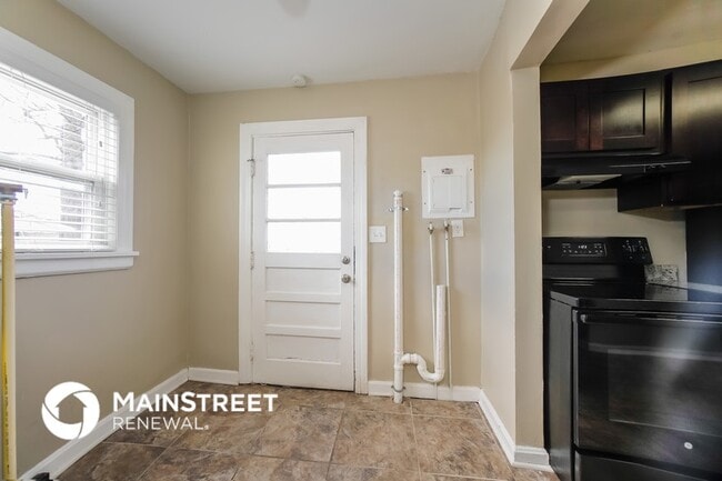 Photo - 1504 Aletha Dr