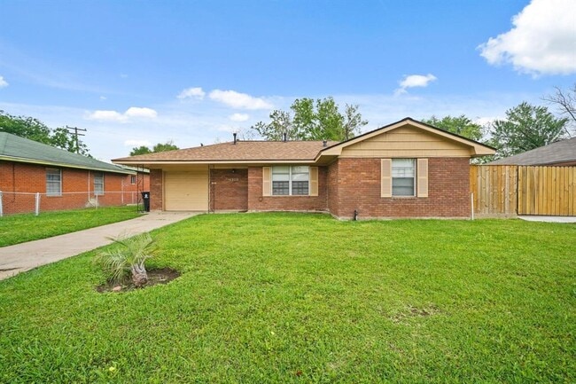 Photo - 4303 Howcher St Casa