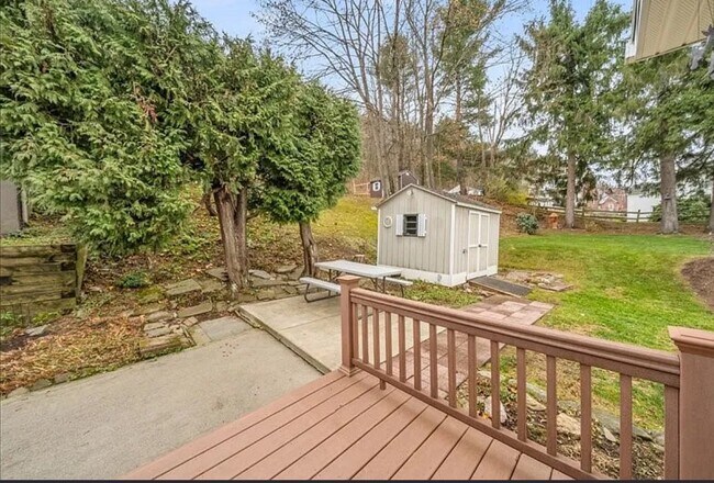 Photo - 328 Leroy Ave