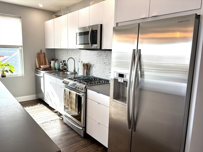 Photo - 408 E 8th St Unidad 3