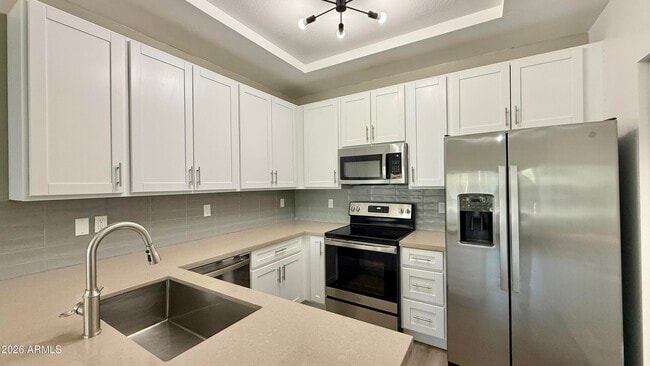 Photo - 9160 N 67th Ave Unidad 224