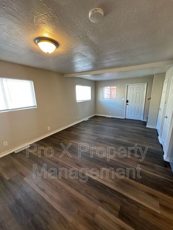 Photo - 2943 E University St Unit 12