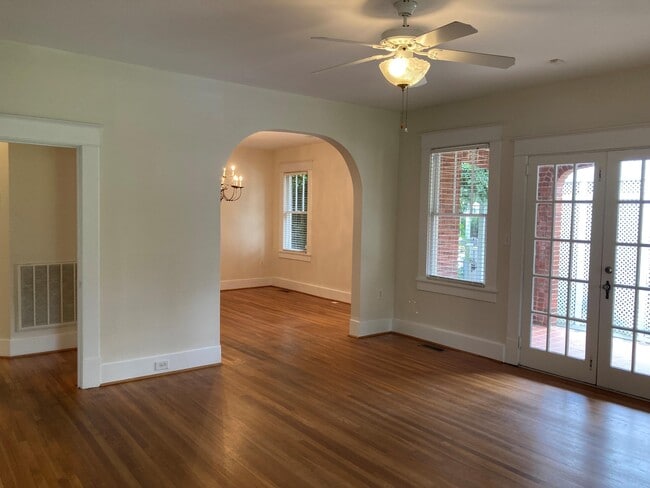 Photo - 2809 Lombardy Ct