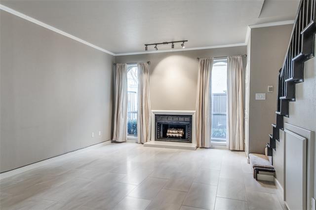 Photo - 4229 Cole Ave Unidad 112