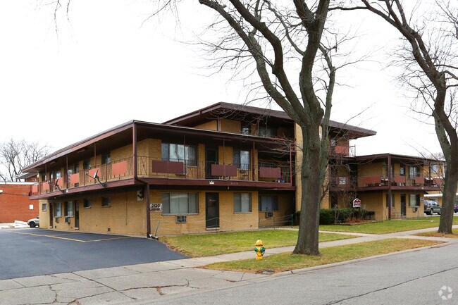 Lorraine Apartments - Lorraine Apartments