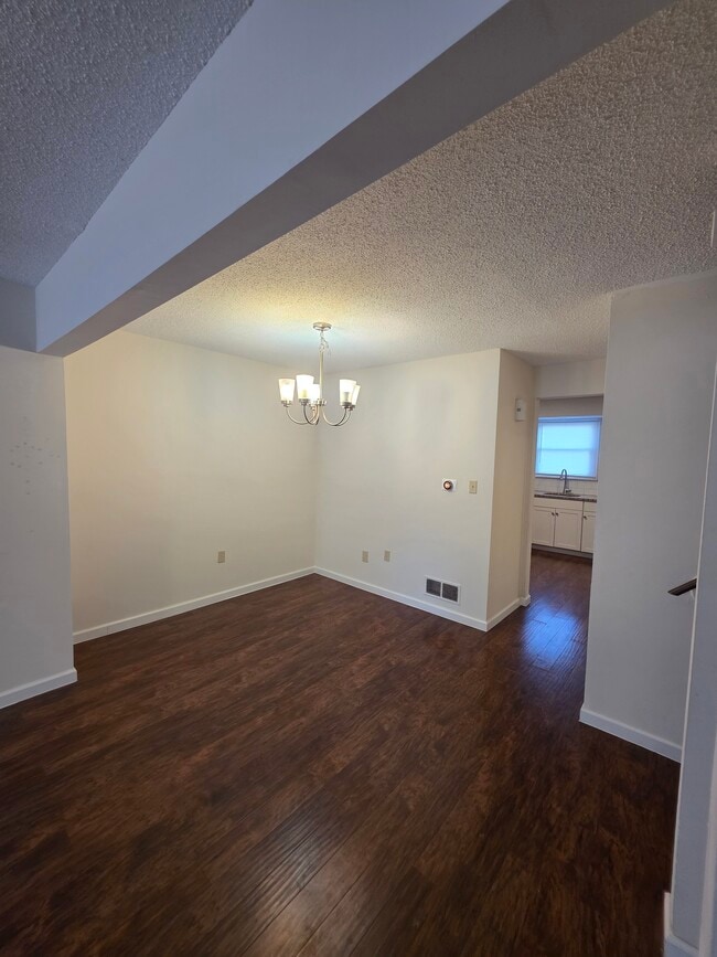 Photo - 8315 Countryside Ln