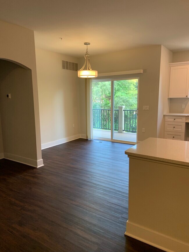 Photo - Crystal Pines Building 3 Unit 23