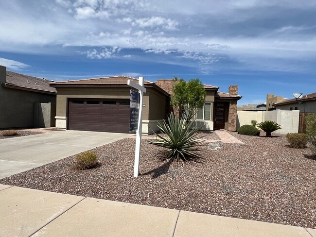 Photo - Gilbert Seville Development 3 Bed Plus Den