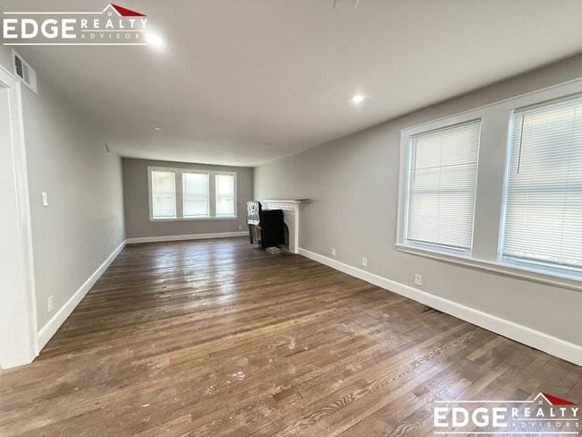 Photo - 2 Portina Rd Unidad 1