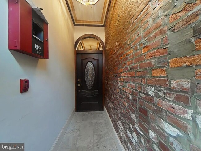 Photo - 606 S 16th St Unit 2