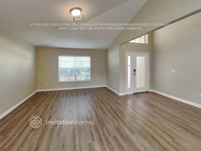 Photo - 224 Whitesand Ct