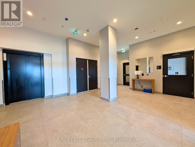 Photo - 1350 Hemlock Rd Unité 513