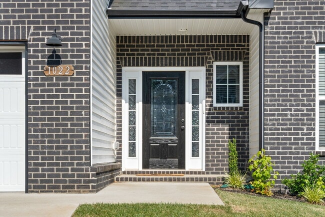 Photo - 1022 Brightwood Ct
