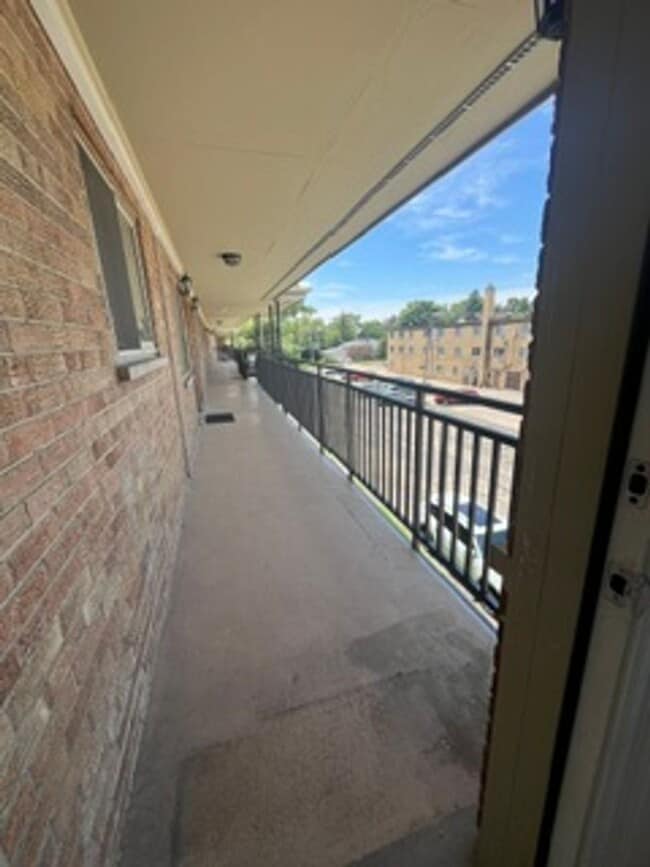 Photo - Salem Village Apartments LLC Unit 12C