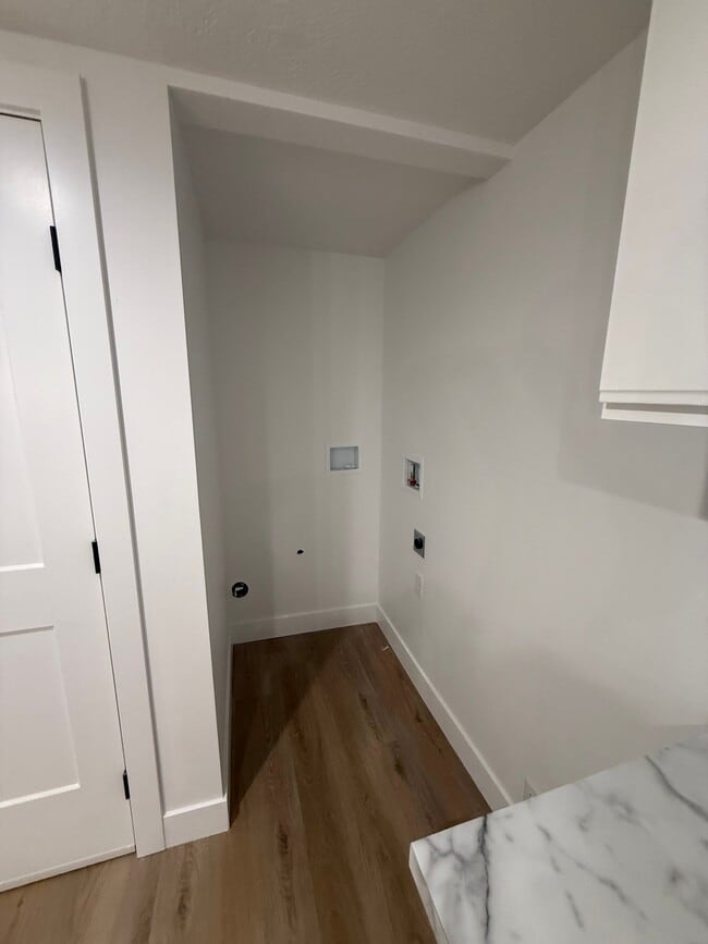 1053 E 10600 S Unit B