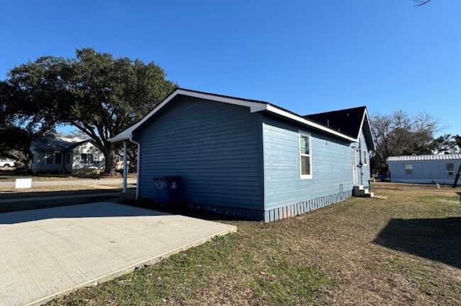 Photo - 1205 15th St