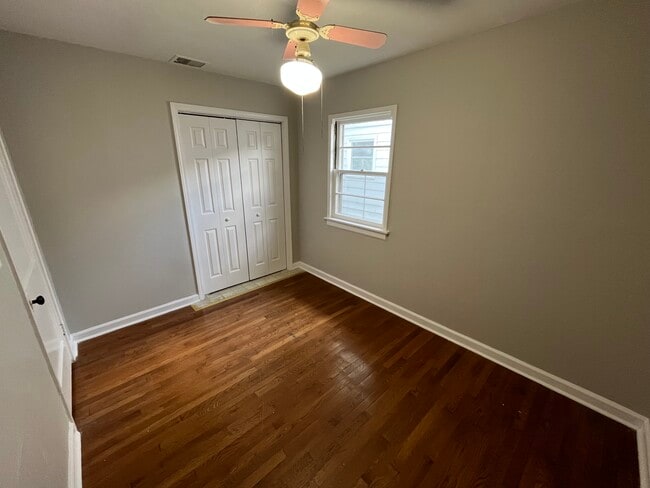 Photo - 412 Elva St