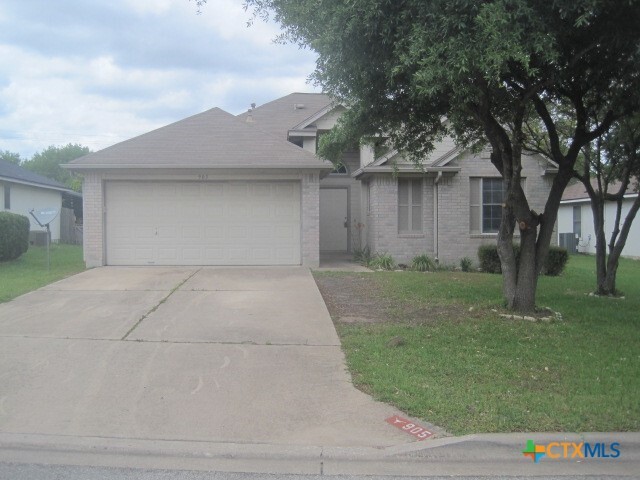 Building Photo - 905 Lantana Dr