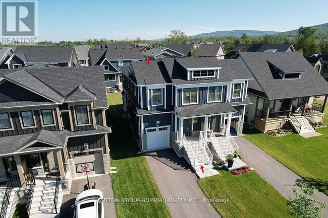 Photo - 113 Red Pine St.