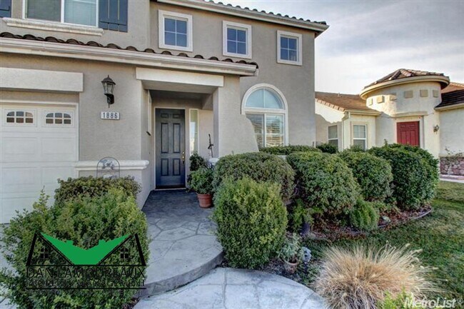 Photo - SIX Bedroom Beautiful Home in Sycamore Ranch