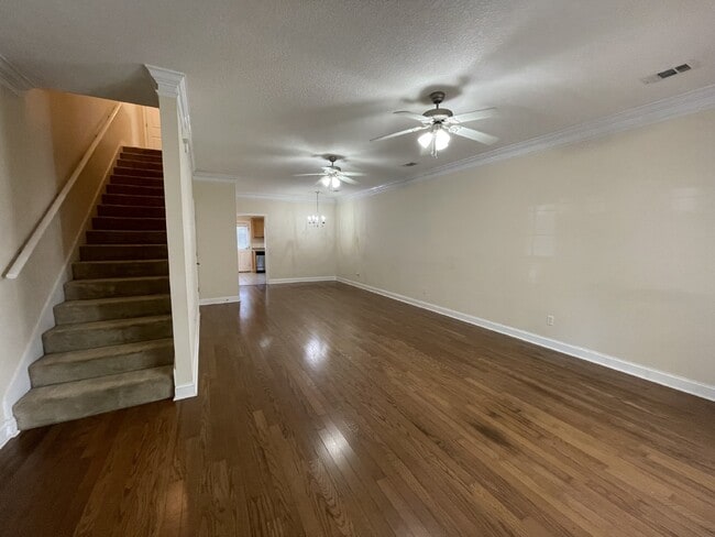 Photo - Townhouse for Rent