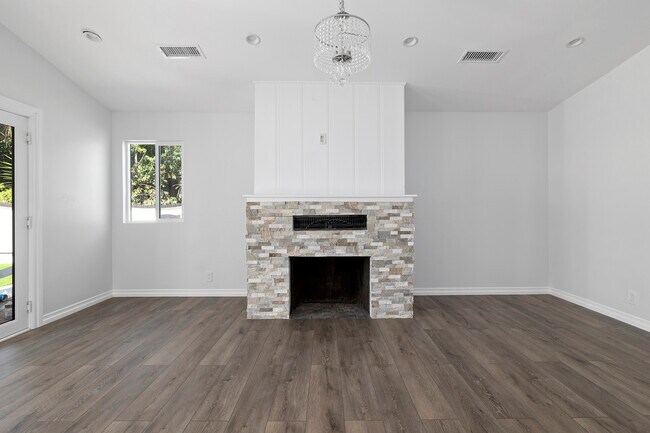 Photo - 3113 Virginia Ave