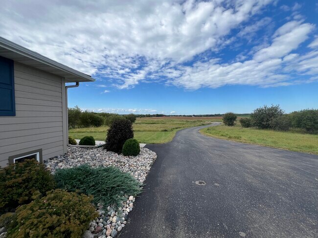 Photo - 39596 418th Ave