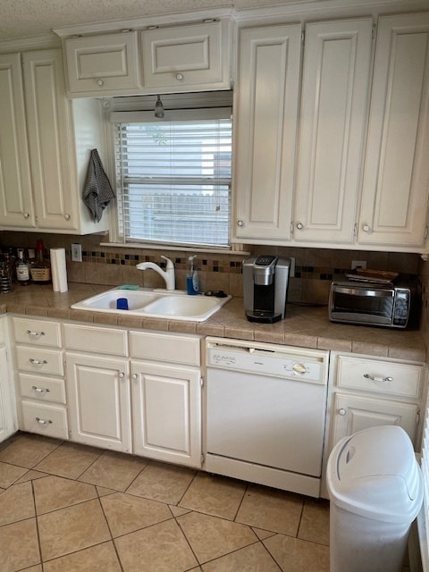 Photo - 3828 Collinwood Ave