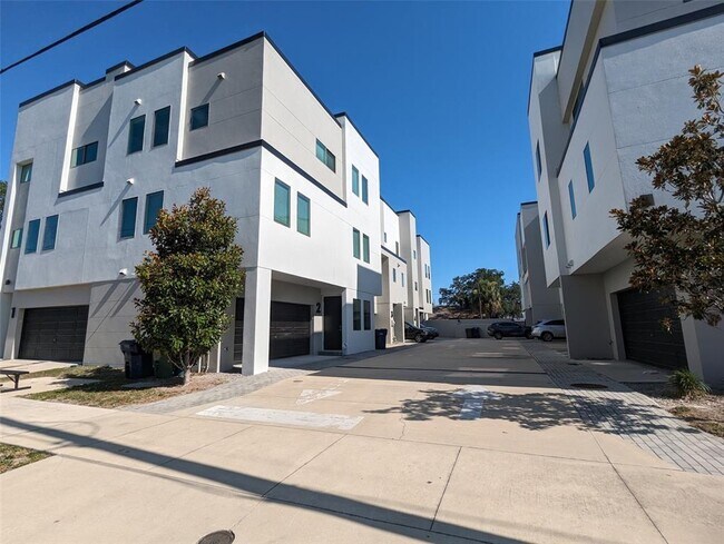 Photo - 1910 W North A St