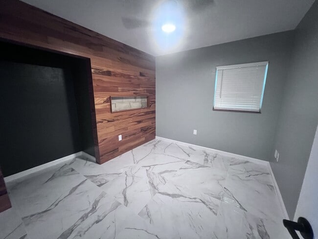 Photo - 3320 NW 24th Ave