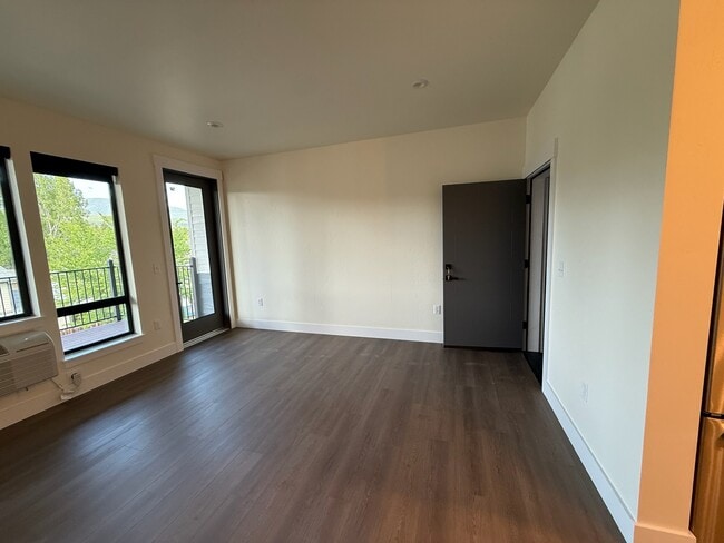 Photo - 49 Colorado Ave Unit BRAND NEW APTS