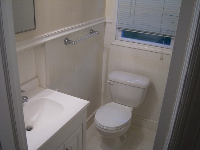 Photo - 10402 Baltimore National Pike Unidad 10402 A Balt.Natl.Pike