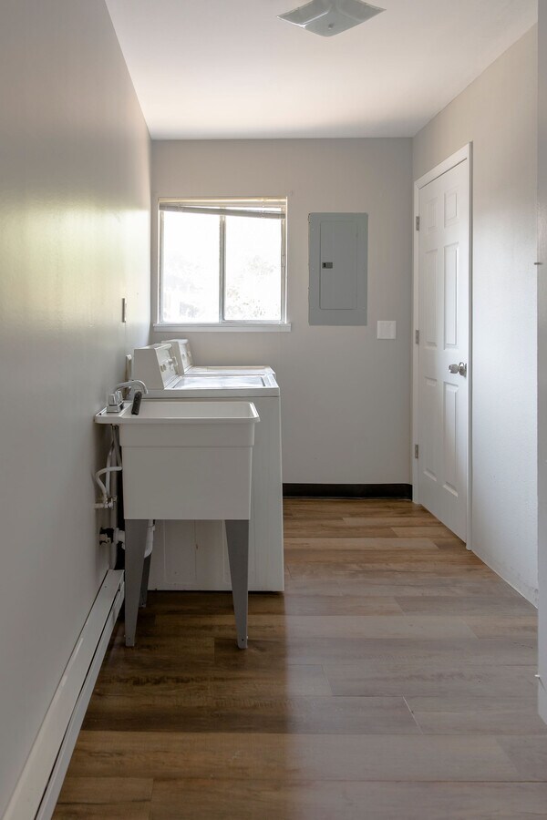 Photo - Harold Street Triplex Unit 5404