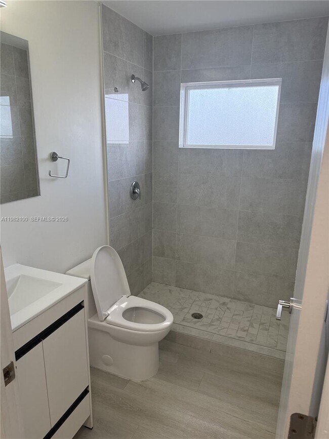 Photo - 10384 SW 173rd St Unit 2