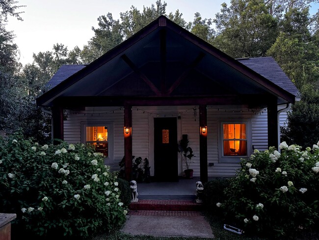 Photo - 2/2 Home for Rent Just 5 Minutes from Downtown Greenville!