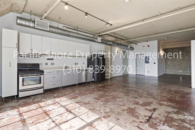 Photo - Large Loft with Modern Finishes at Historic Toy Factory Lofts!