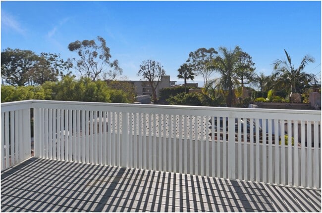 Building Photo - 31725 Virginia Way