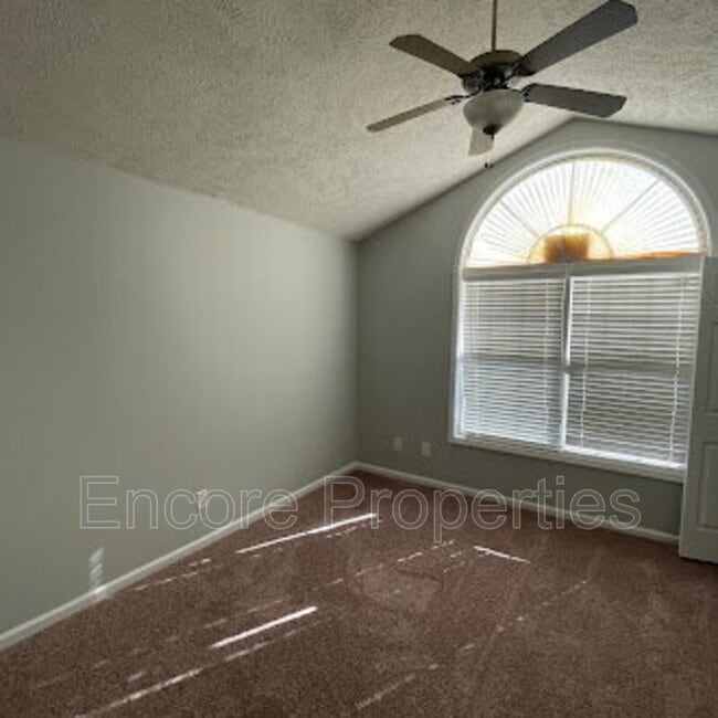 Photo - 1240 Chimney Swift Dr