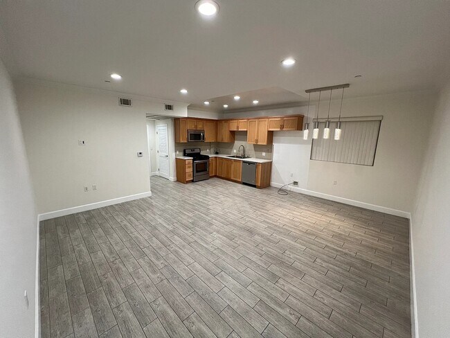 Photo - 7228 Amigo Ave