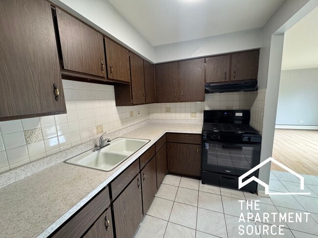 Building Photo - 8545 W Arnold St Unit 3SE Rental