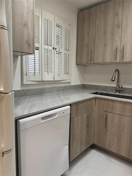 Photo - 3527 NW 35th St