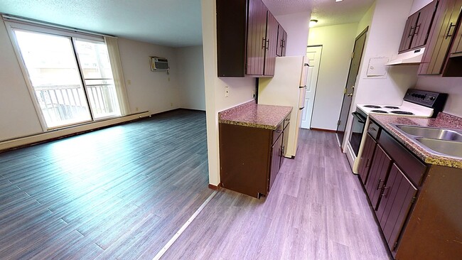 Photo - Cedar House Apartments