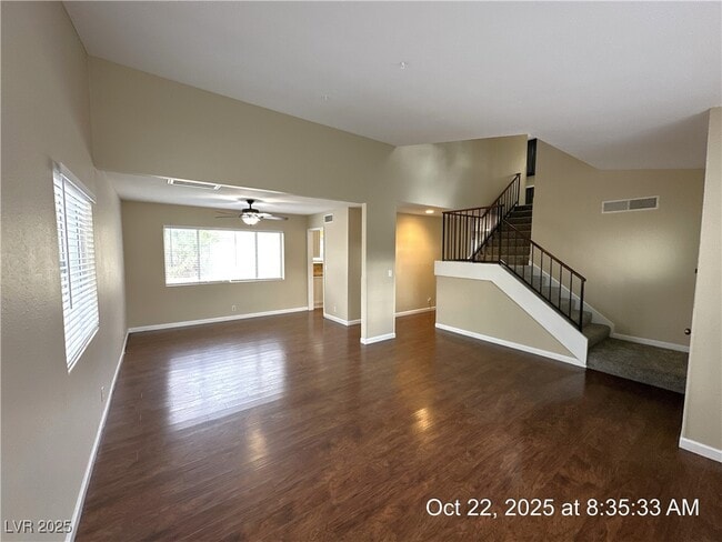 Photo - 2341 Moorpark Way