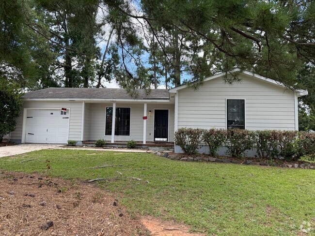 Building Photo - Pheasant Run Rental